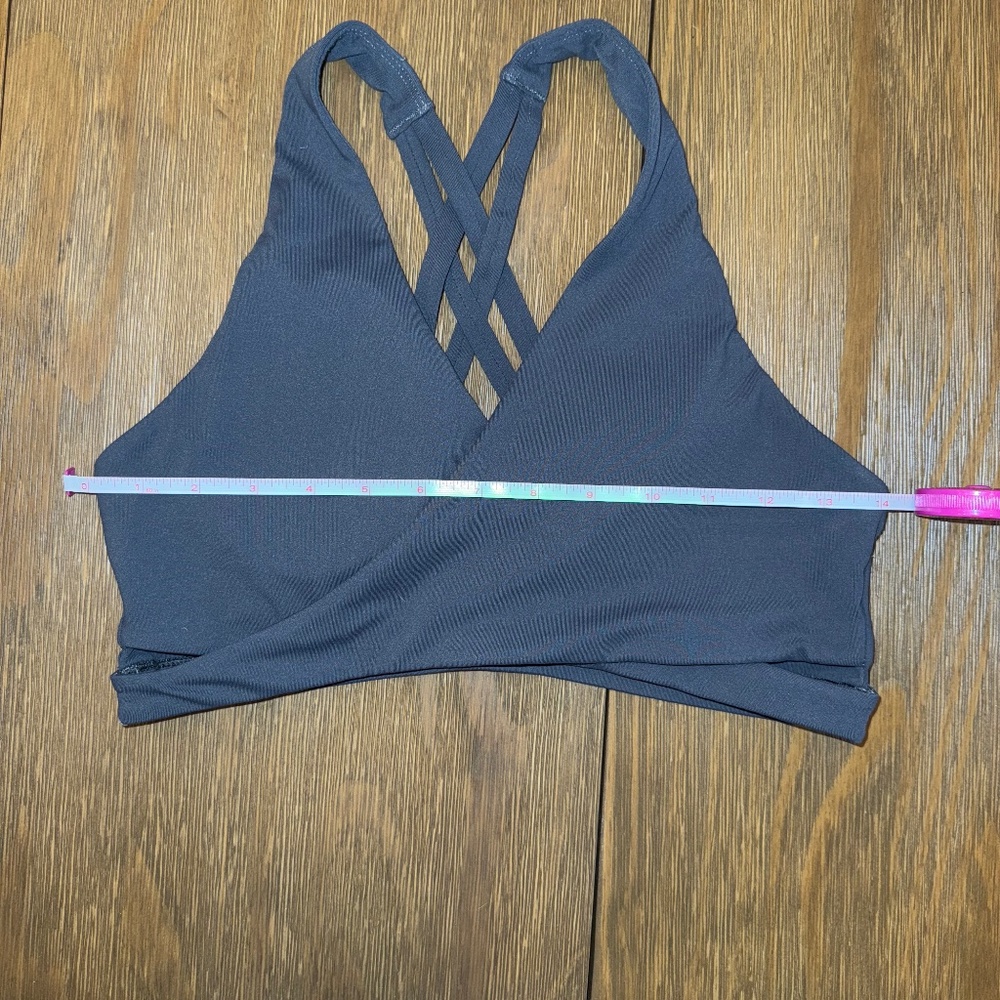 Fabletics sports bra
